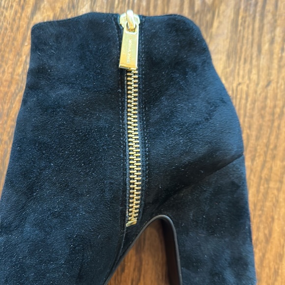 Michael kors suede boots - Picture 4 of 7
